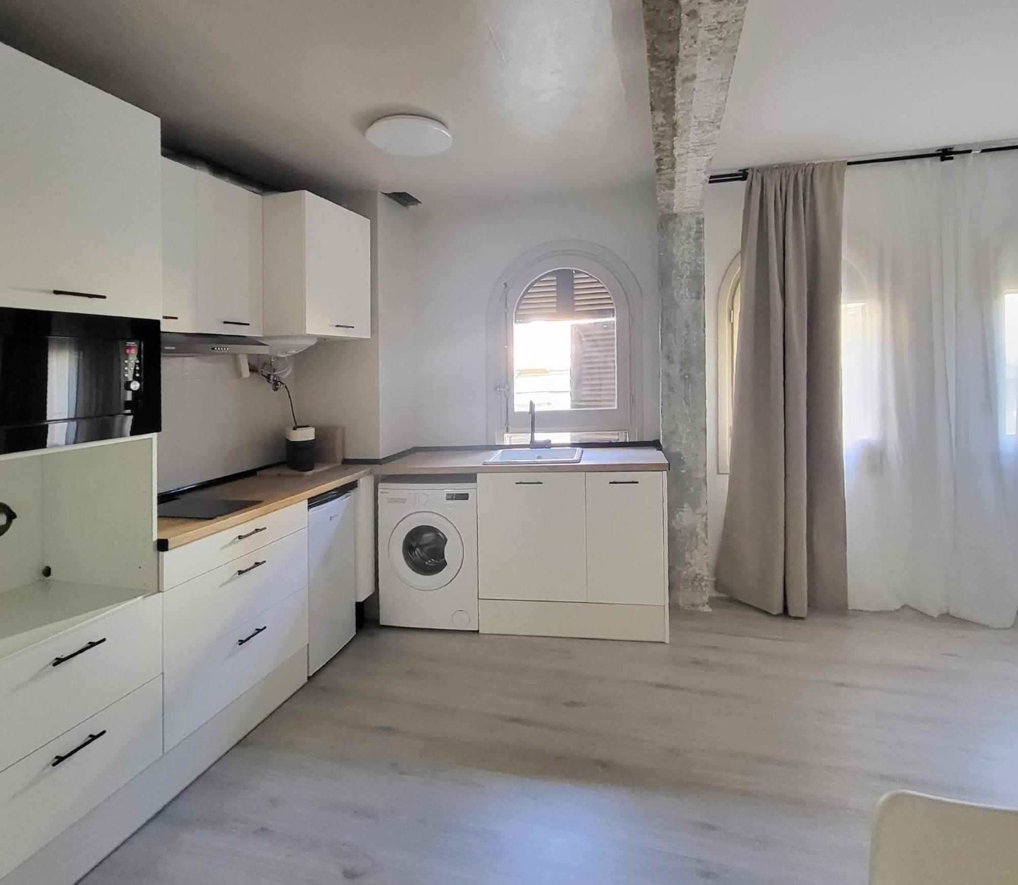 Apartamentos Crispin Candela Корелья Экстерьер фото